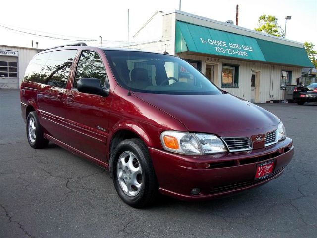 Oldsmobile Silhouette EXL 7 Passenger AWD MiniVan