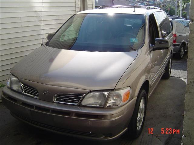 Oldsmobile Silhouette 2002 photo 2