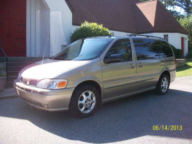 Oldsmobile Silhouette 2003 photo 2