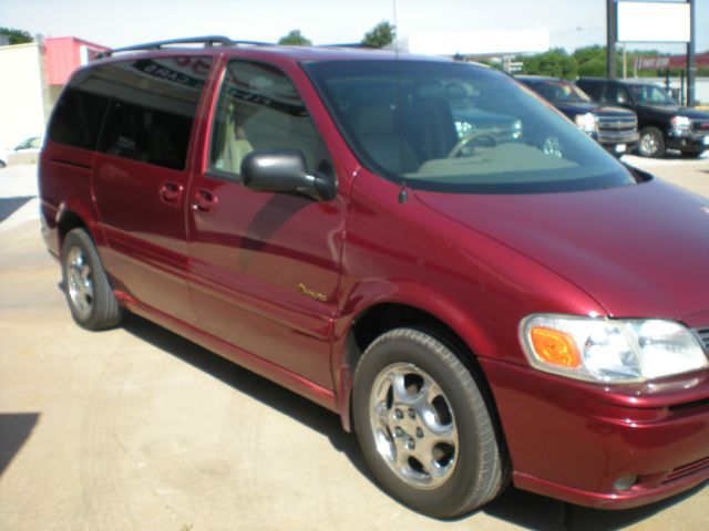 Oldsmobile Silhouette 2003 photo 1