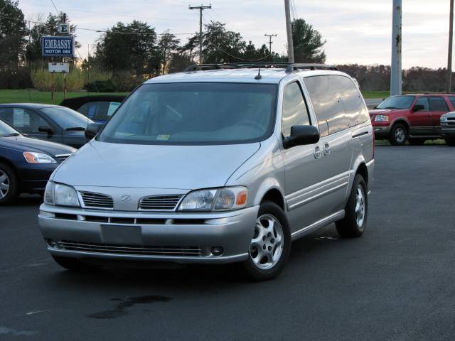 Oldsmobile Silhouette S Sedan MiniVan