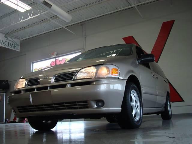 Oldsmobile Silhouette 2004 photo 1