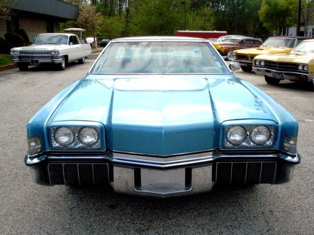 Oldsmobile Toronado 1972 photo 2