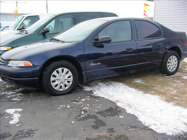 Plymouth Breeze Base Sedan