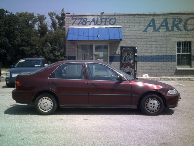 Plymouth Breeze Base Sedan