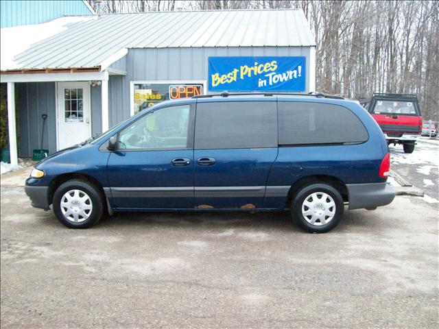 Plymouth Grand Voyager SE MiniVan