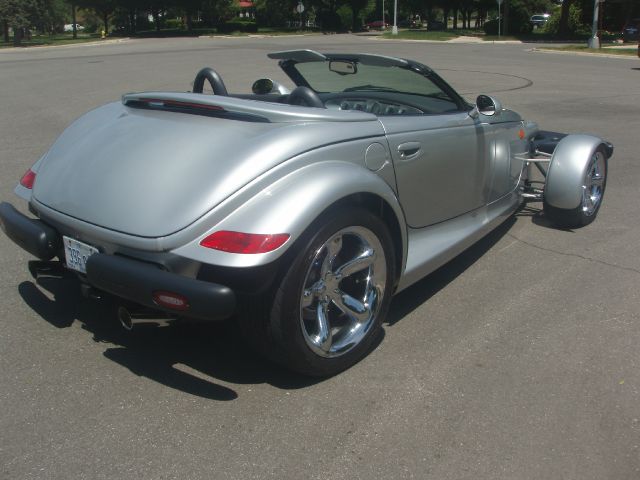 Plymouth Prowler 2001 photo 4