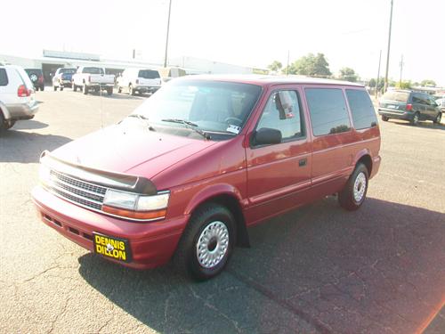 Plymouth Voyager 1995 photo 4