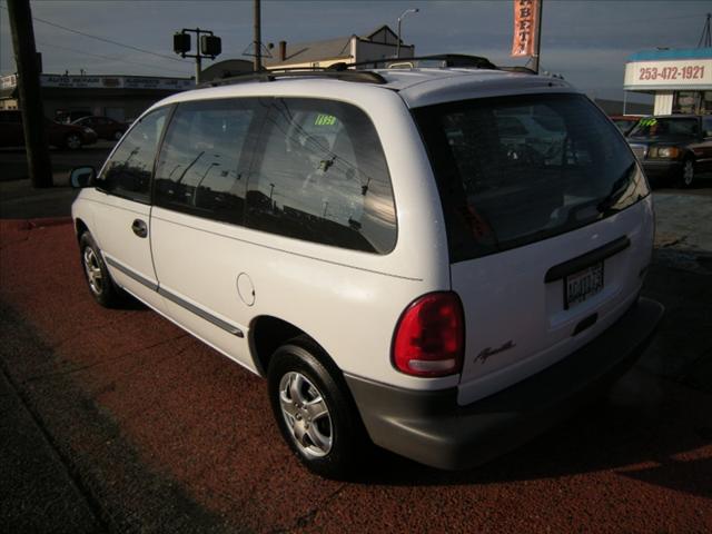 Plymouth Voyager Base MiniVan