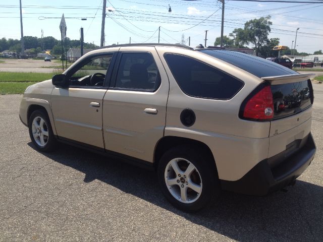 Pontiac Aztek 2004 photo 1