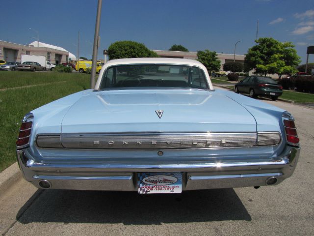 Pontiac Bonneville 1963 photo 16