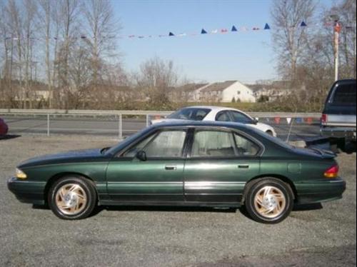 Pontiac Bonneville 1993 photo 1