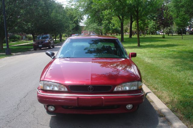 Pontiac Bonneville 1995 photo 4