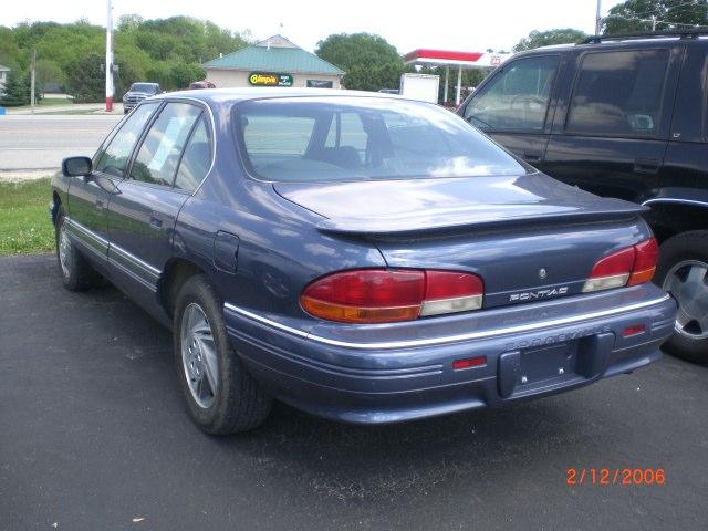 Pontiac Bonneville 1995 photo 3