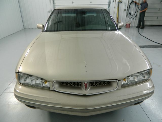 Pontiac Bonneville 1998 photo 4