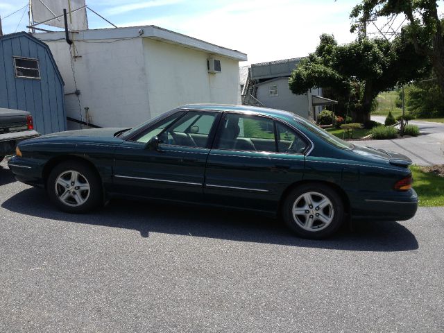 Pontiac Bonneville 1998 photo 4