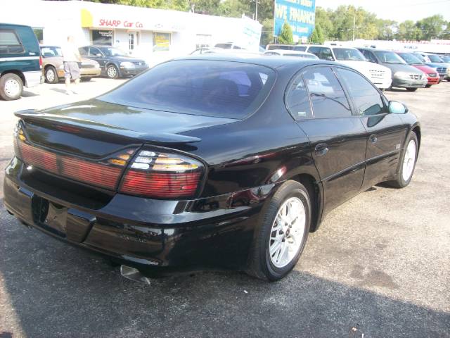 Pontiac Bonneville 45 Sedan