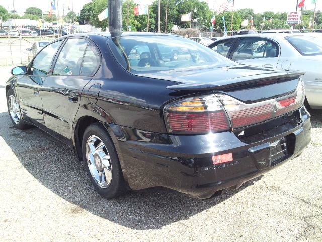 Pontiac Bonneville 45 Sedan