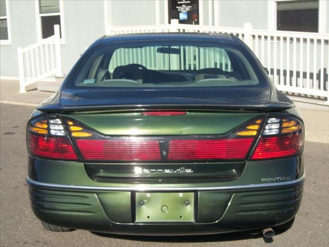 Pontiac Bonneville 2000 photo 3