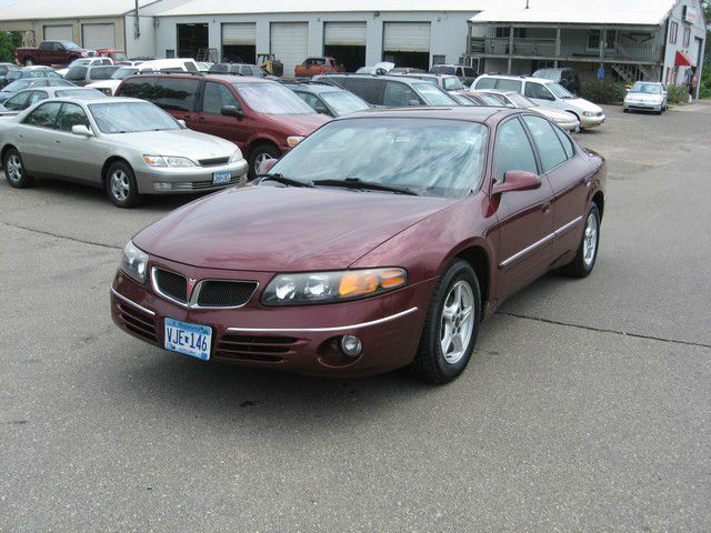 Pontiac Bonneville 2000 photo 3