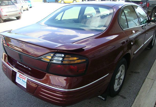 Pontiac Bonneville 2000 photo 4