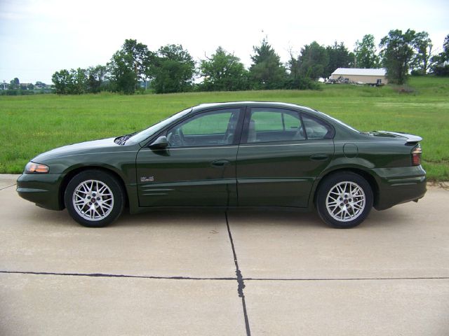 Pontiac Bonneville 45 Sedan