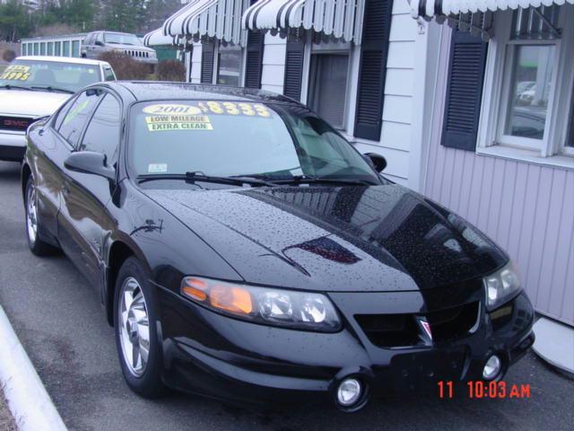 Pontiac Bonneville 2001 photo 4