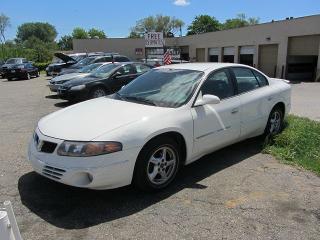 Pontiac Bonneville 2001 photo 6