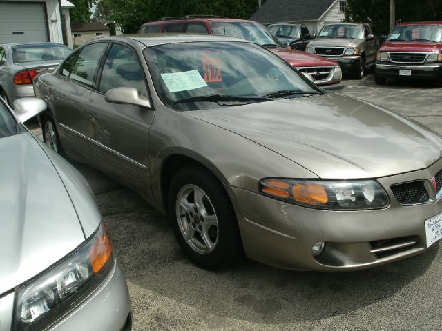 Pontiac Bonneville 2002 photo 11