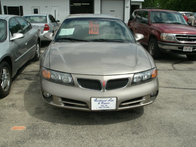 Pontiac Bonneville 2002 photo 3