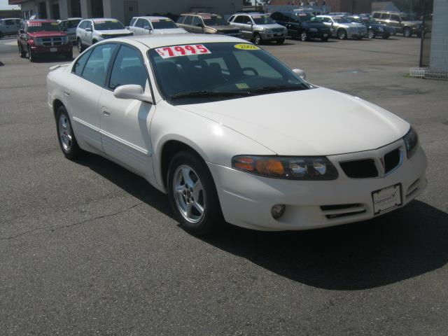 Pontiac Bonneville 2002 photo 4