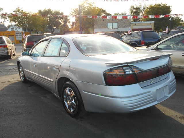 Pontiac Bonneville 2002 photo 4