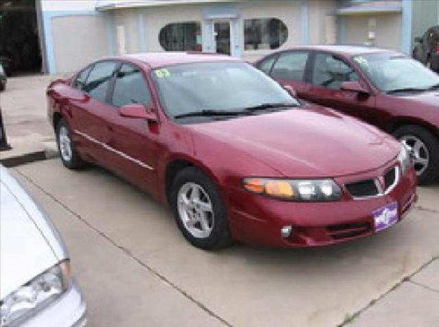 Pontiac Bonneville 2003 photo 3