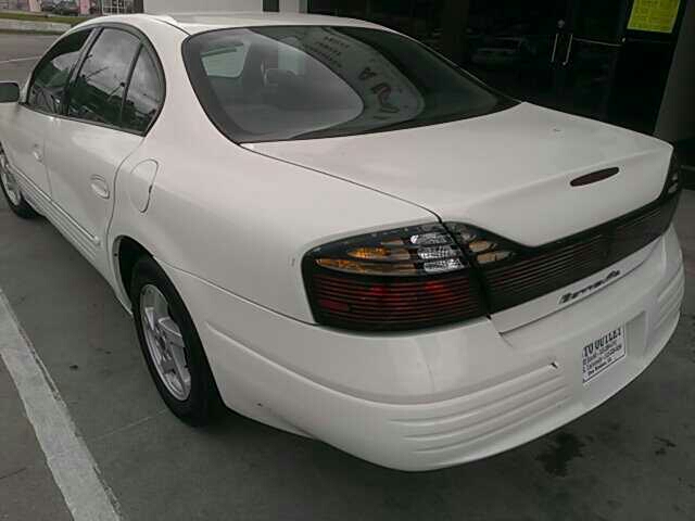 Pontiac Bonneville 2003 photo 4