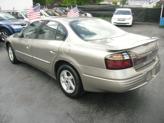 Pontiac Bonneville 2003 photo 3