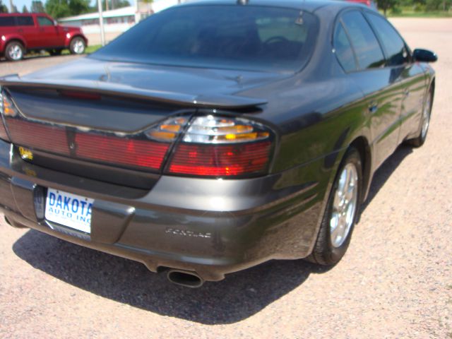 Pontiac Bonneville 2003 photo 1