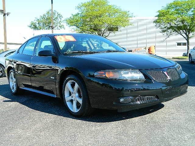 Pontiac Bonneville 2004 photo 4