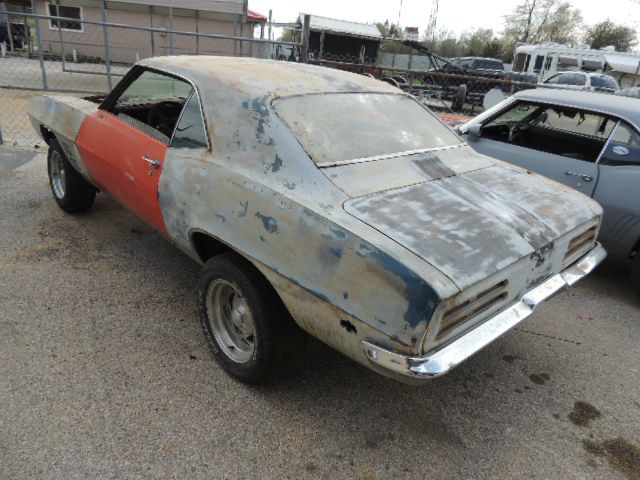 Pontiac Firebird 1969 photo 2