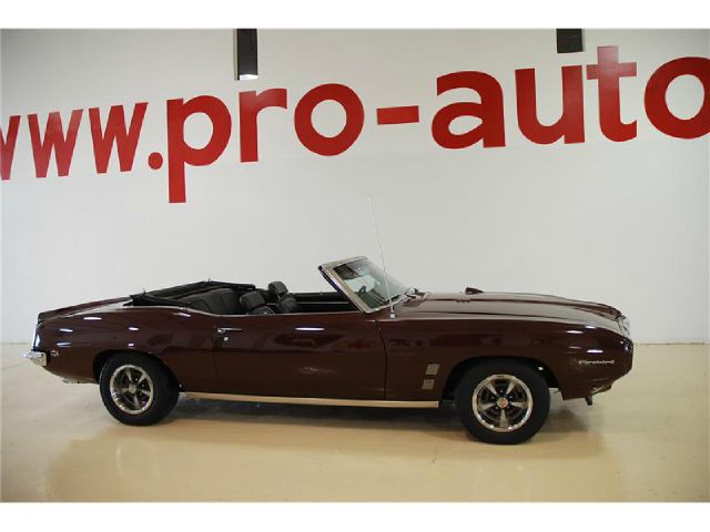 Pontiac Firebird 1969 photo 10