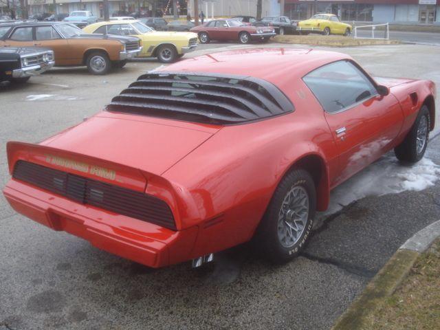 Pontiac Firebird 1979 photo 2