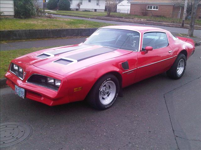 Pontiac Firebird 1979 photo 1