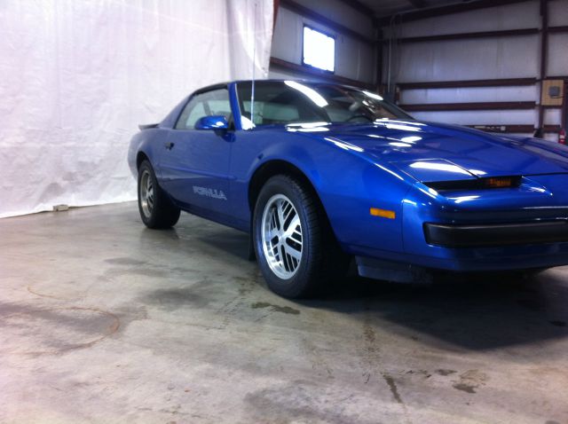 Pontiac Firebird 1987 photo 4