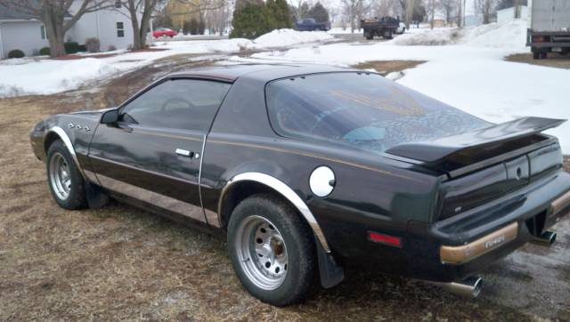 Pontiac Firebird 1989 photo 1