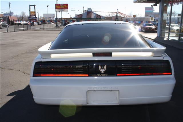 Pontiac Firebird 1989 photo 4