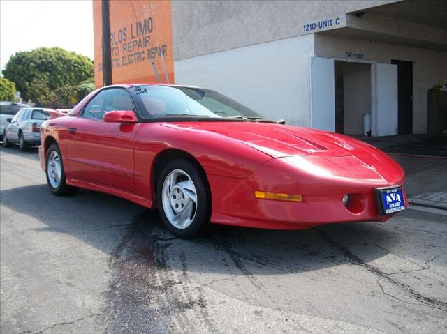 Pontiac Firebird 1993 photo 1