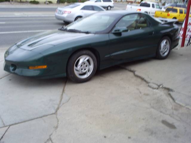 Pontiac Firebird 1993 photo 1