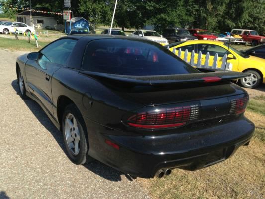 Pontiac Firebird 1994 photo 1