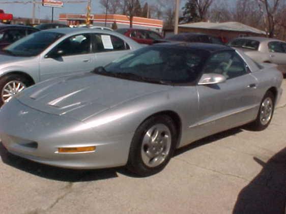 Pontiac Firebird Base Coupe