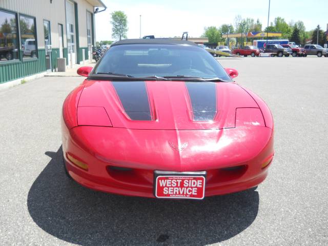 Pontiac Firebird 1995 photo 1