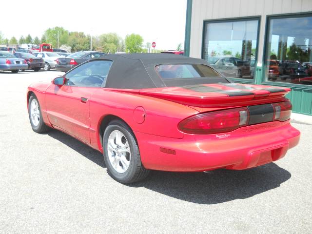 Pontiac Firebird 1995 photo 4